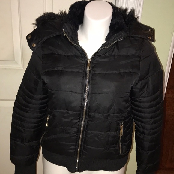 Jacket - Picture 1 of 8